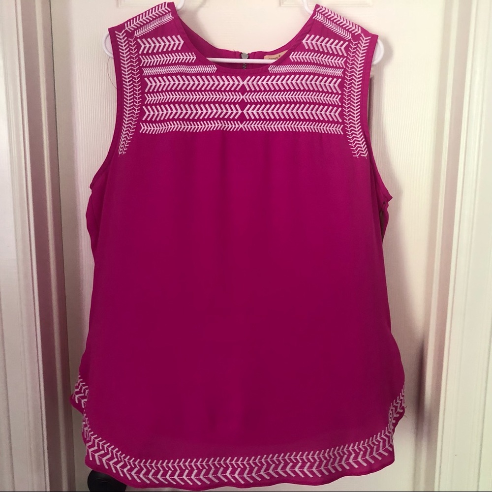 Pink sleeveless top